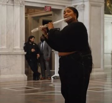 Lizzo Invited To Perform At James Madison’s Home After Playing Crystal Flute