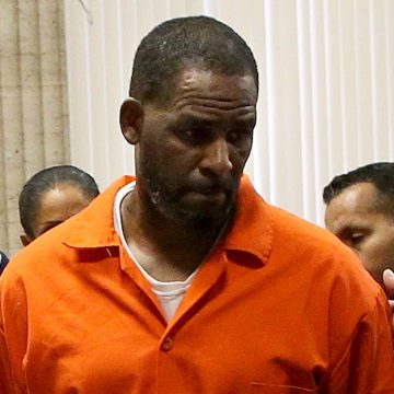 R. Kelly Contracts Covid-19 in Jail, Wins Two-Week Extension to File Appeal