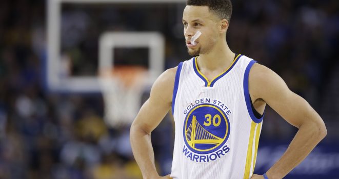 President Trump rescinded the White House invitation to Steph Curry