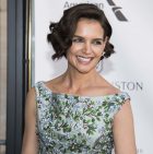 Katie Holmes is having a tough time getting over Jamie Foxx