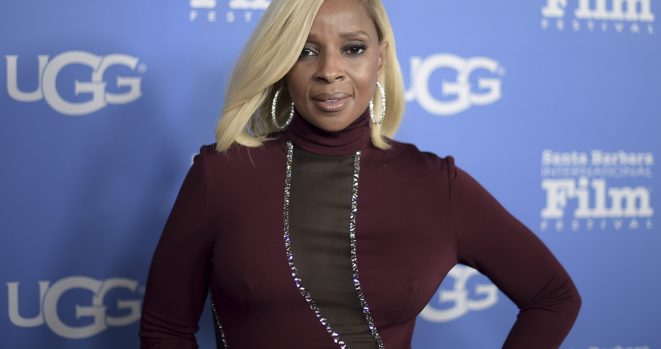 Mary J Blige is helping LL Cool J's wife launch her jewelry line at the Essence Festival