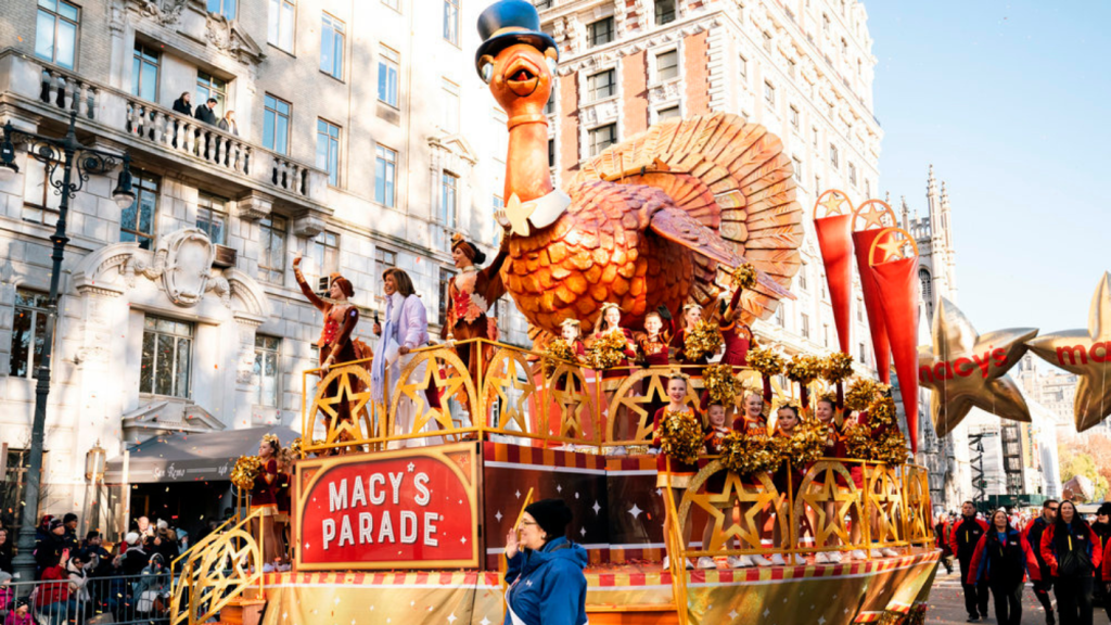 chloe,-coco-jones,-t-pain-to-perform-at-macy’s-thanksgiving-day-parade