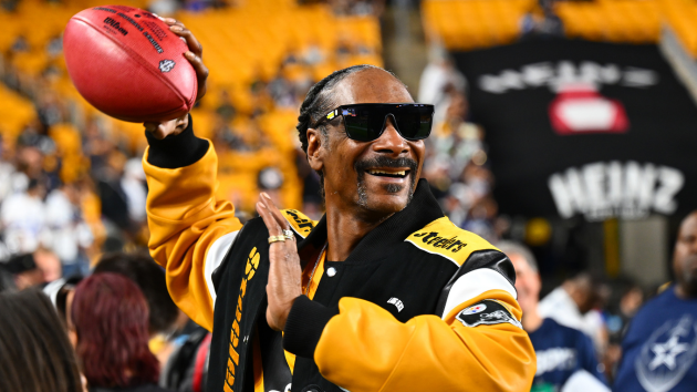 snoop-dogg-to-host-2025-nfl-honors