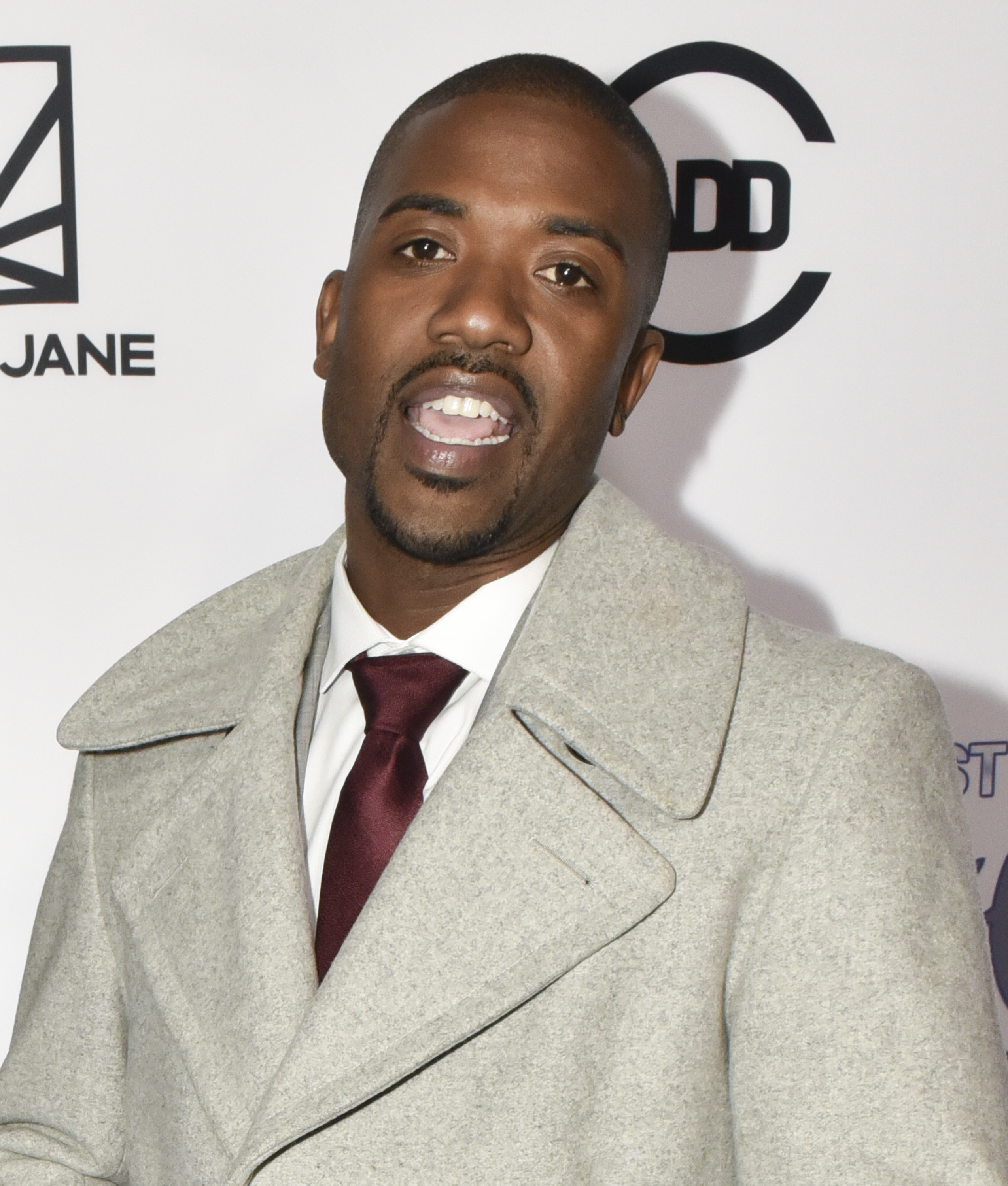 Fusion's All Def Roast: The Smoked Out Roast Of Snoop Dogg - Arrivals