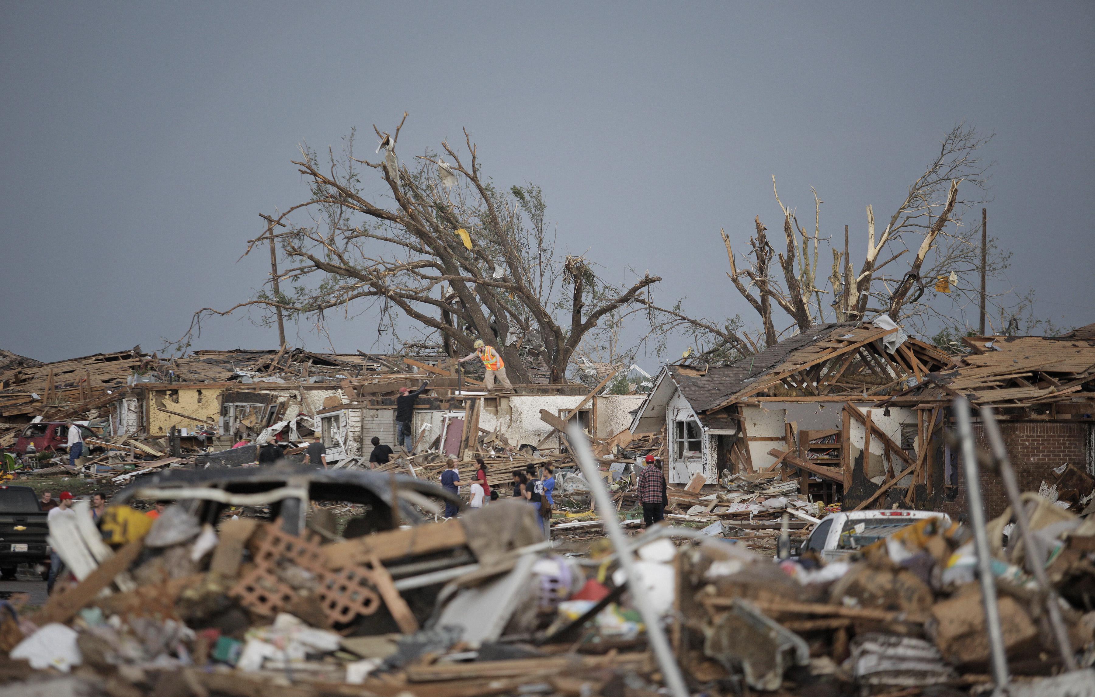 Tornado Outbreak Slams Through Oklahoma